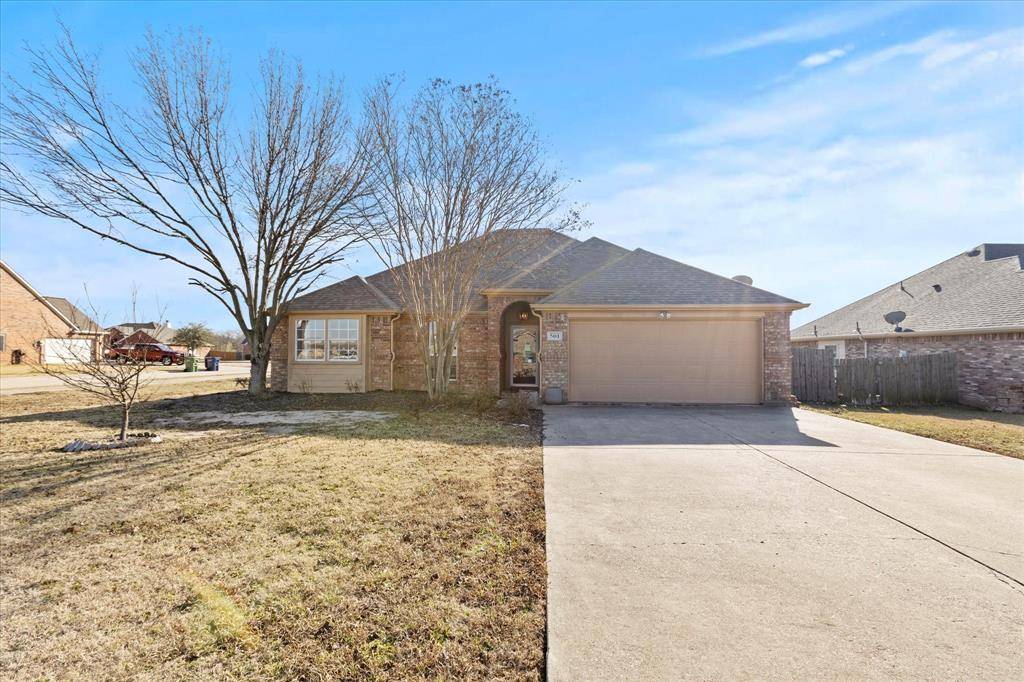 501 Wood Drive, Gunter, TX 75058
