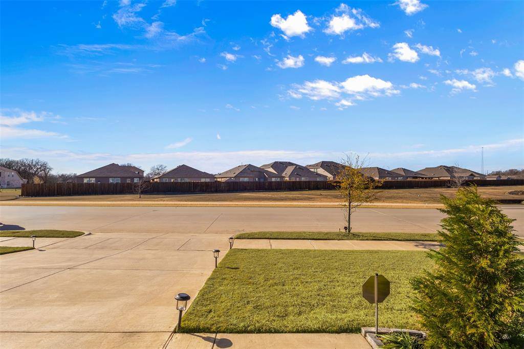 2117 Winding Creek Way, Denton, TX 76208
