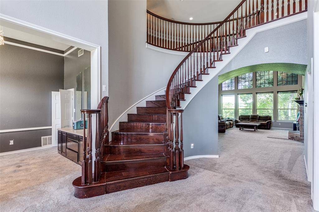 7428 Golf Club Drive, Fort Worth, TX 76179