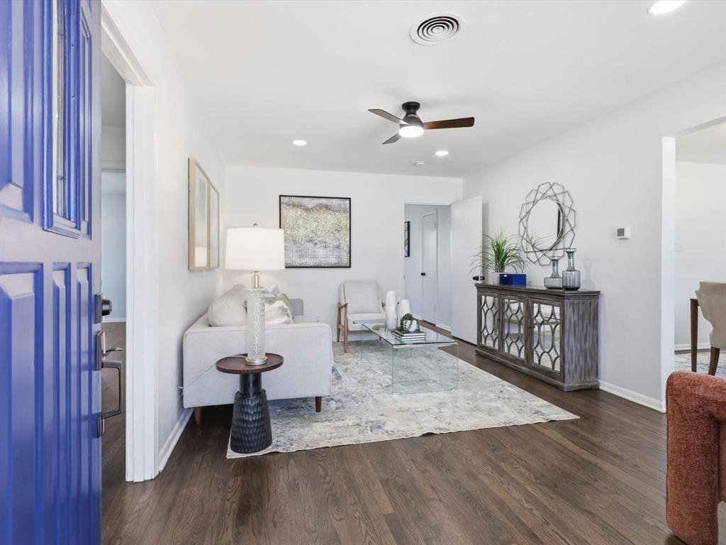 10322 Pinecrest Drive, Dallas, TX 75228