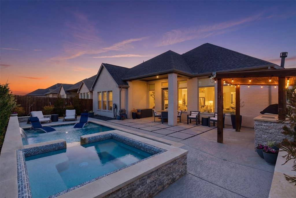 7513 Woodwheel Drive, Fort Worth, TX 76123