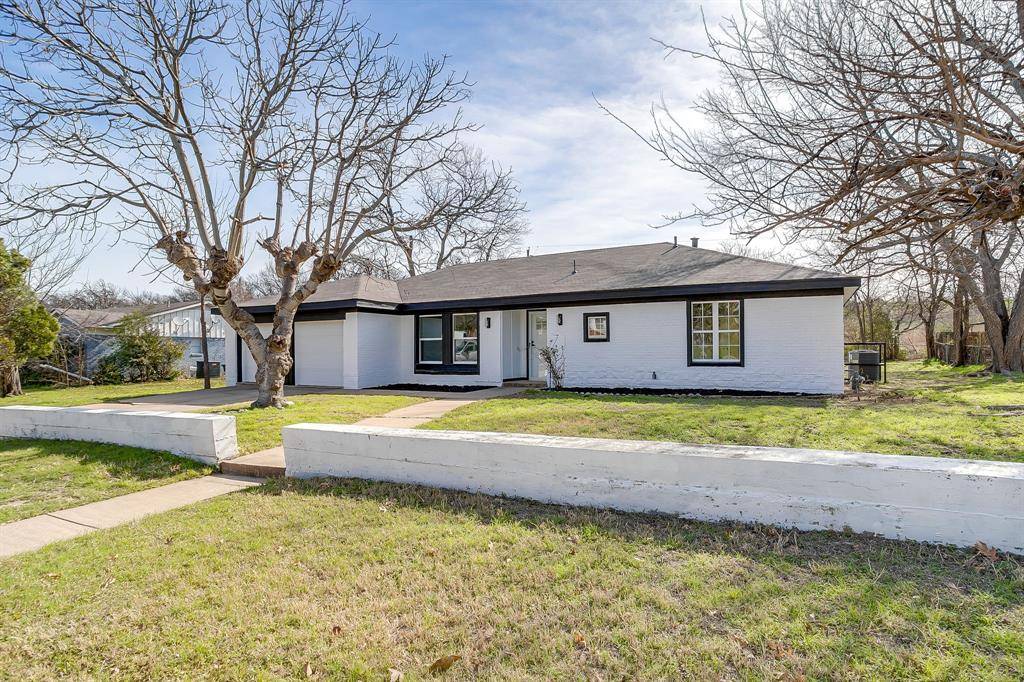 2512 Glen Garden Avenue, Fort Worth, TX 76119