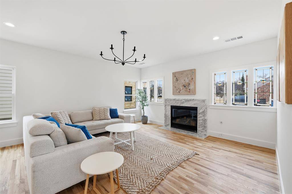 3247 Homer, Dallas, TX 75206