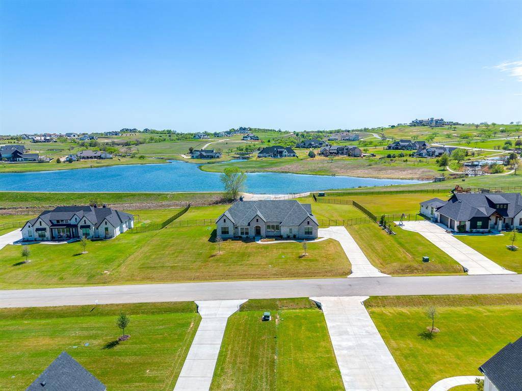 329 Mescalero Street, Aledo, TX 76008