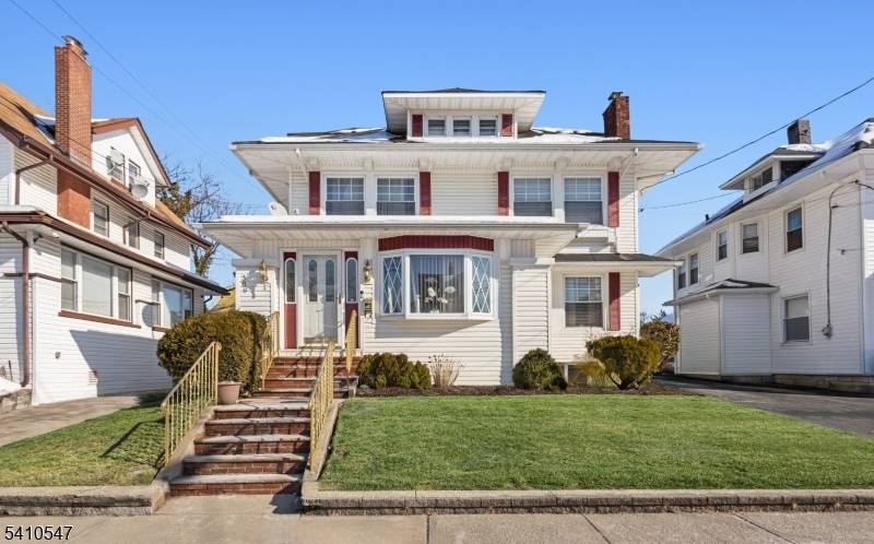 389 E 38Th St, Paterson City, NJ 07504