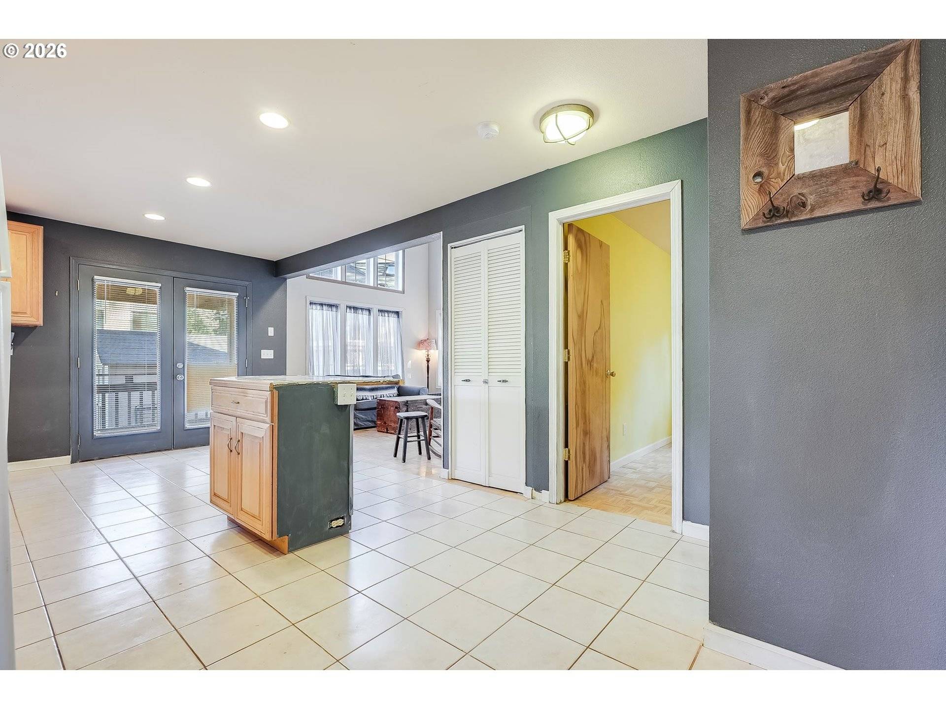 598 N LAUREL ST #A, Cannon Beach, OR 97110