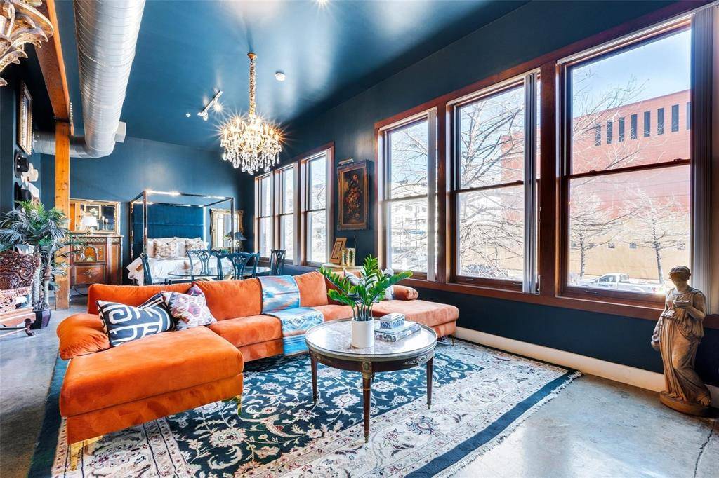 2502 Live Oak Street #116, Dallas, TX 75204