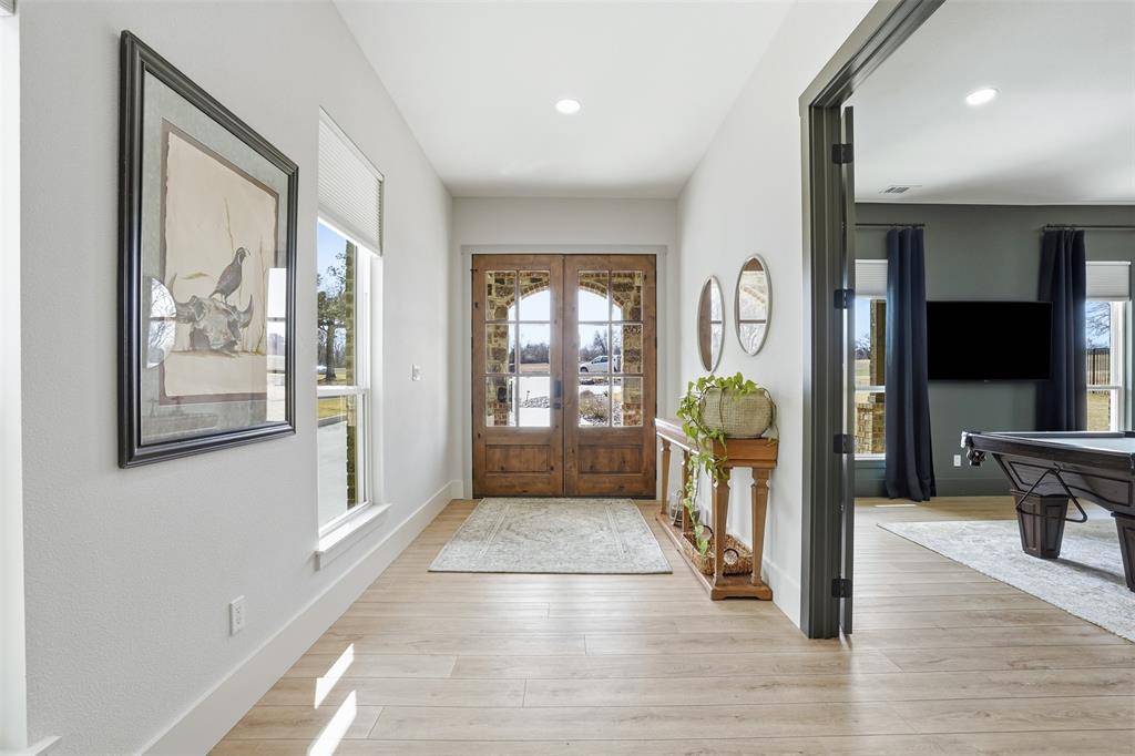 11754 North Court, Azle, TX 76020