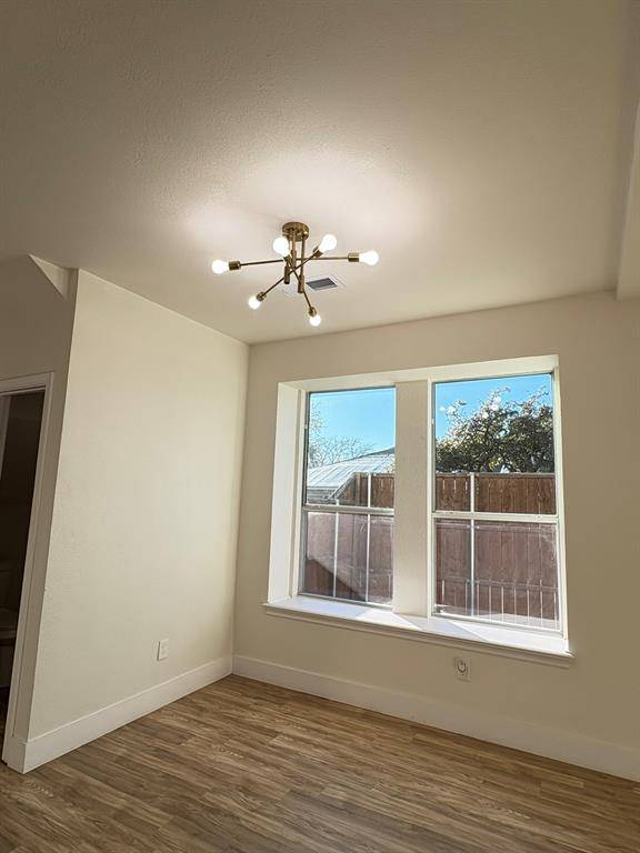 2801 Country Villa Circle, Carrollton, TX 75006