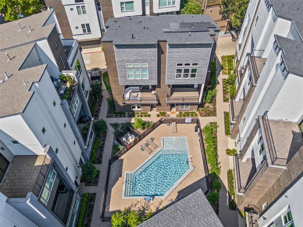 381 E Greenbriar Lane #501, Dallas, TX 75203