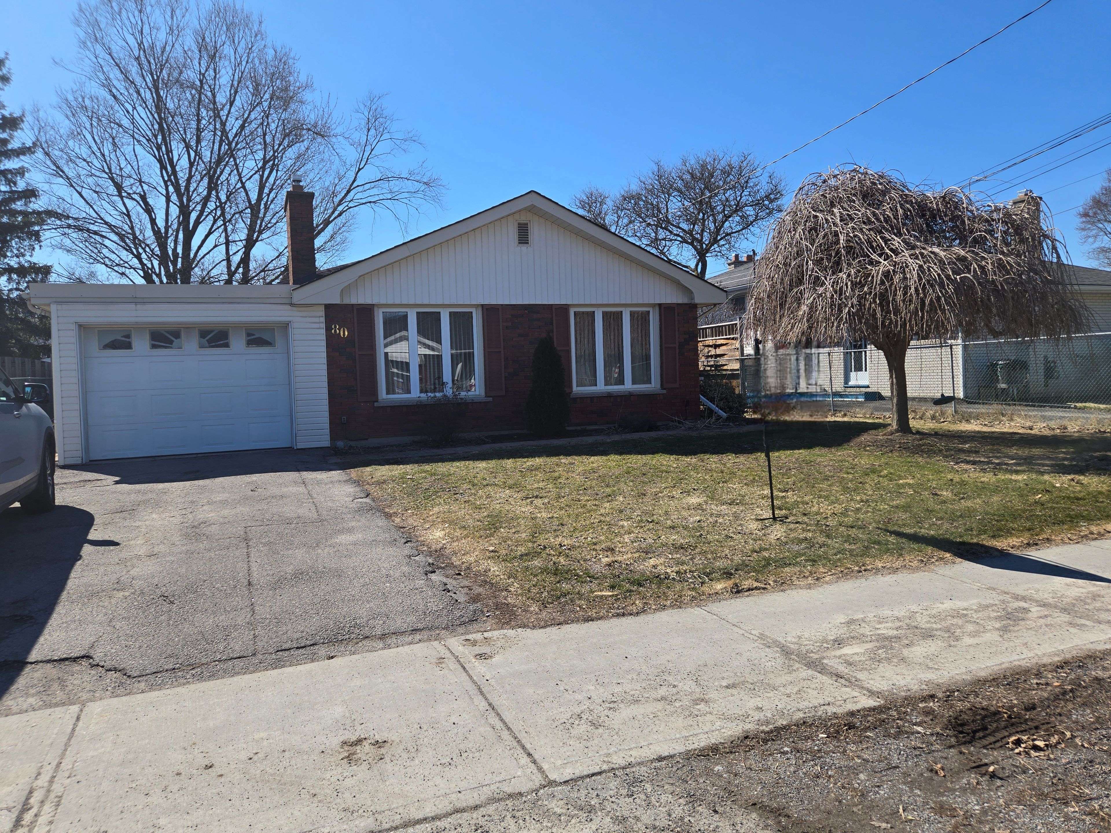 80 Lemoine ST, Belleville, ON K8P 4G9