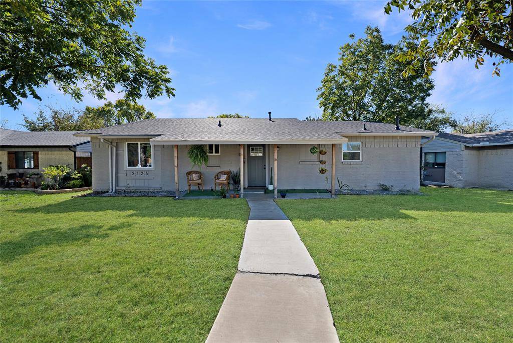 2126 Travis Drive, Carrollton, TX 75006