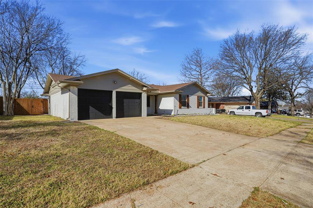 217 Joe White Street, Rockwall, TX 75087