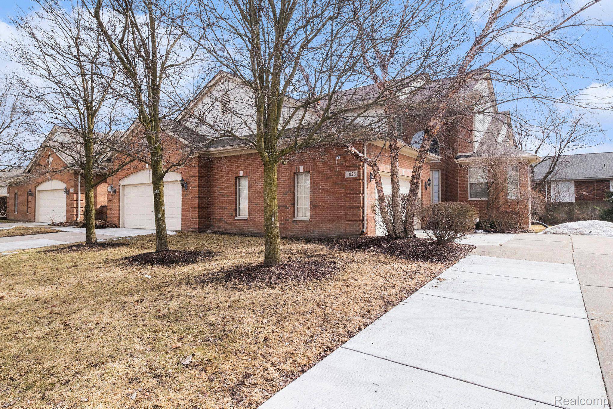 1028 MAYA CT #Unit, Troy, MI 48085