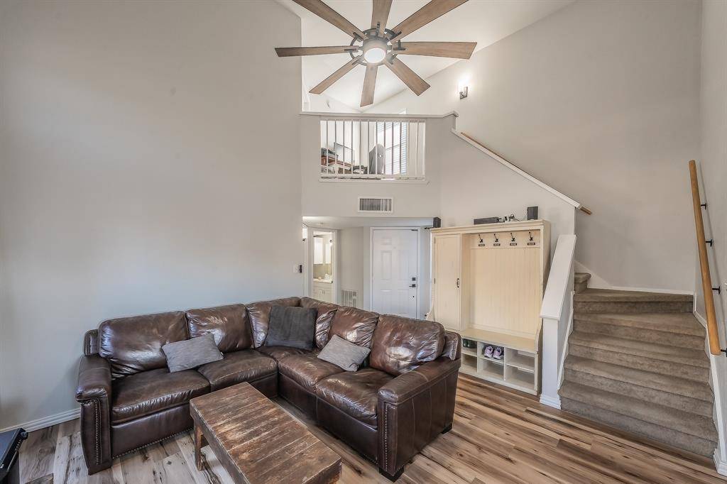 3136 Harbinger Lane, Dallas, TX 75287