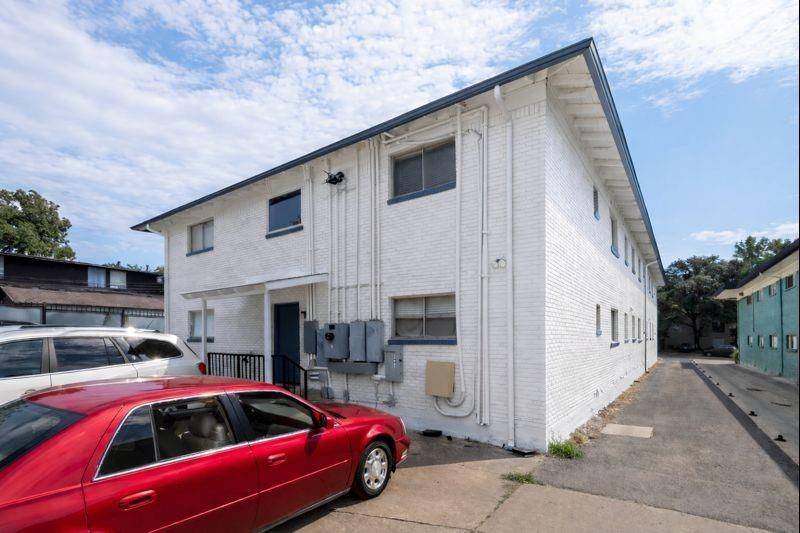 5921 Gaston Avenue, Dallas, TX 75214