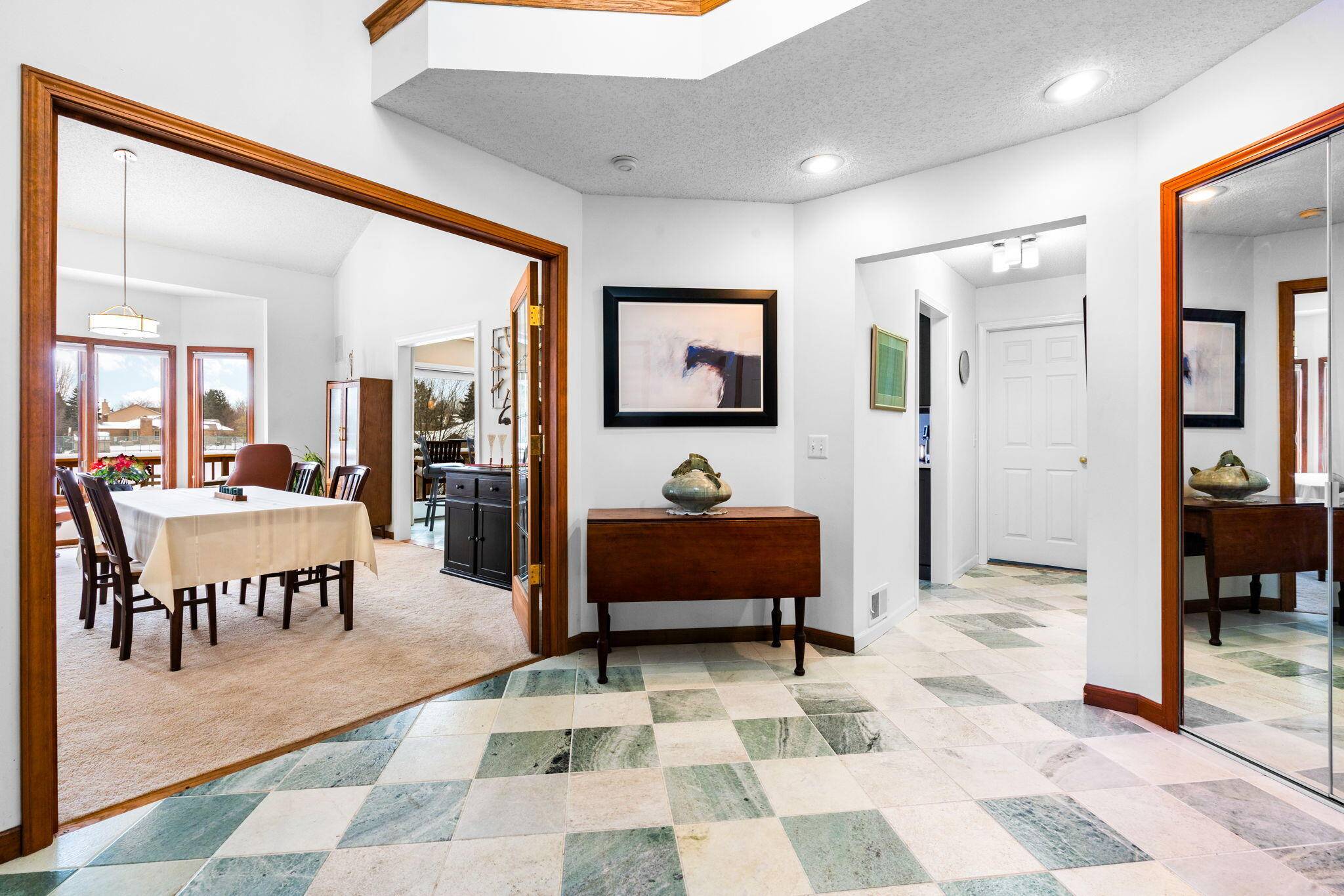 1261 Laurel View DR, Ann Arbor Twp, MI 48105