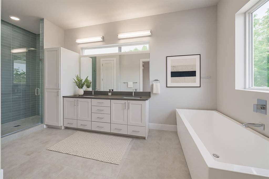 1004 Stafford Street, Dallas, TX 75208