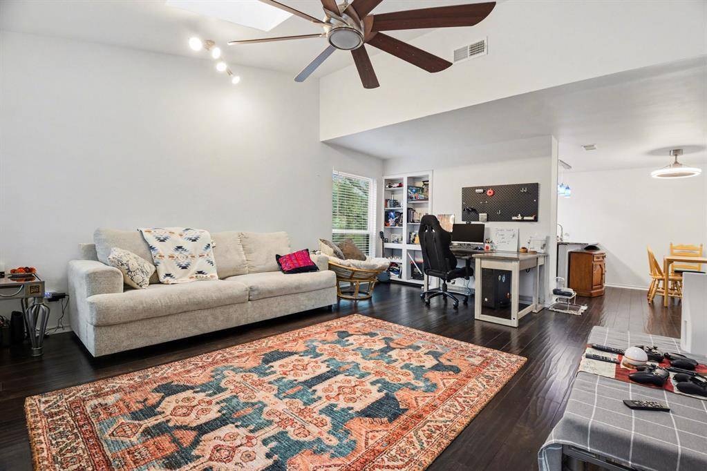 5616 Preston Oaks Road #102, Dallas, TX 75254