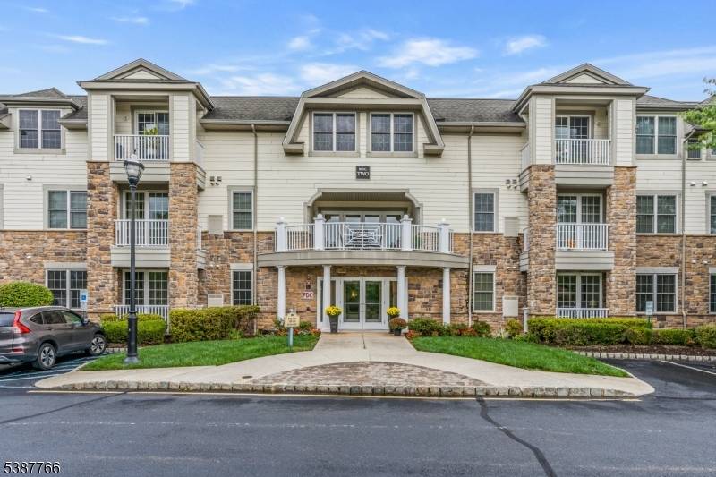 259 Victoria Drive, Bridgewater Twp., NJ 08807