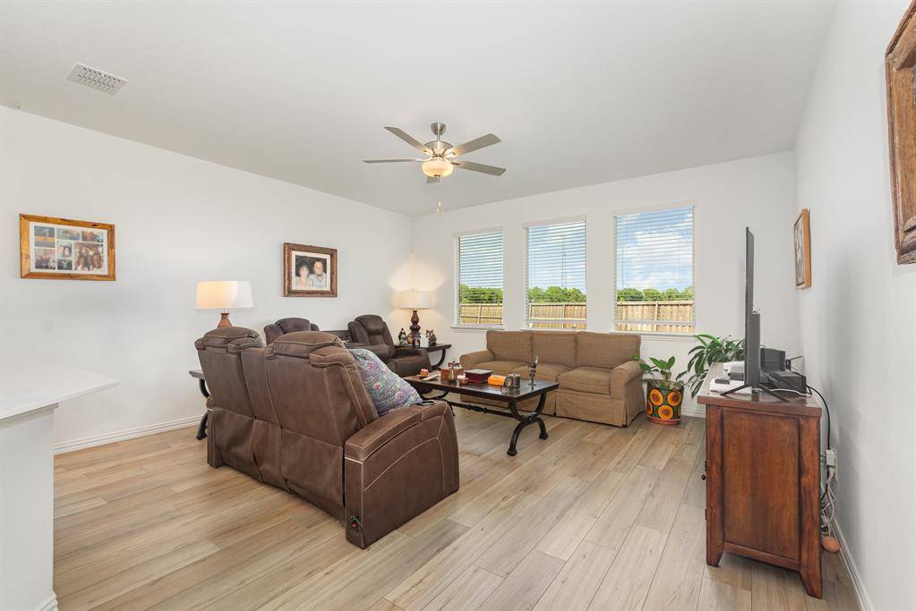 5201 Rockrose Lane, Princeton, TX 75407