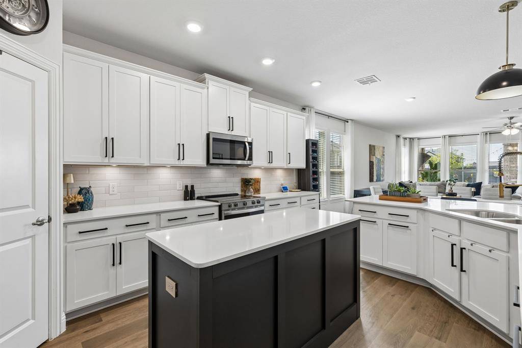 7604 Cherry Blossom Lane, Little Elm, TX 76227