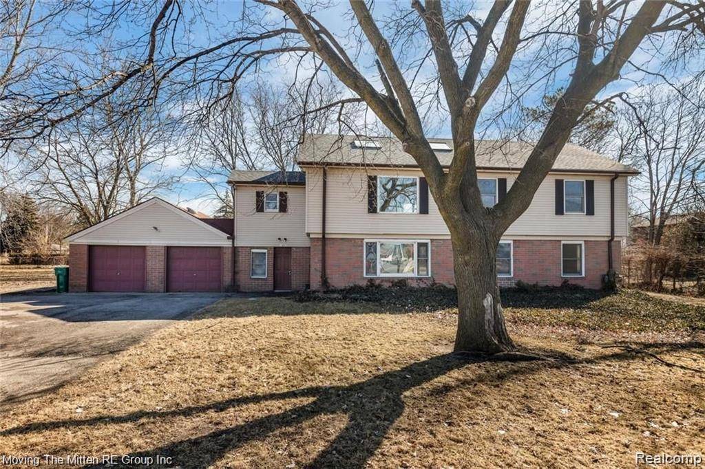 11631 BELLEVILLE RD, Van Buren Charter Township, MI 48111