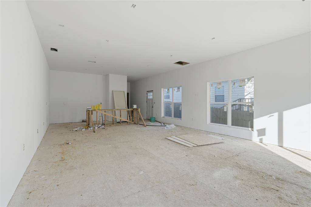 5535 Mesa Circle, Dallas, TX 75235