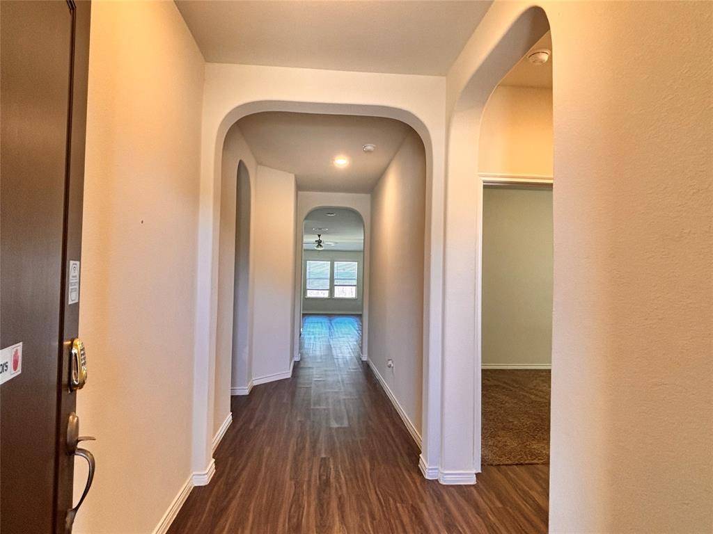 4104 Spur Trail, Denton, TX 76208