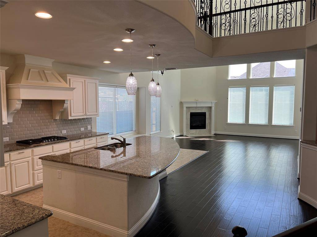 1517 Barrier Island Drive, Aubrey, TX 76227