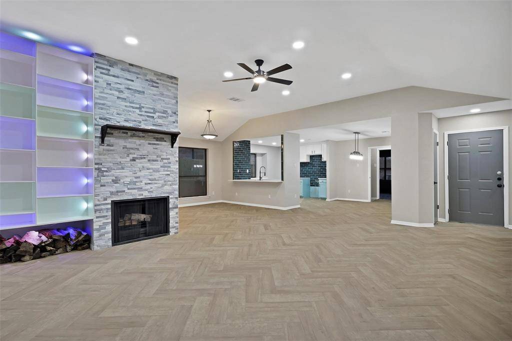 6624 Mattney Drive, Dallas, TX 75237