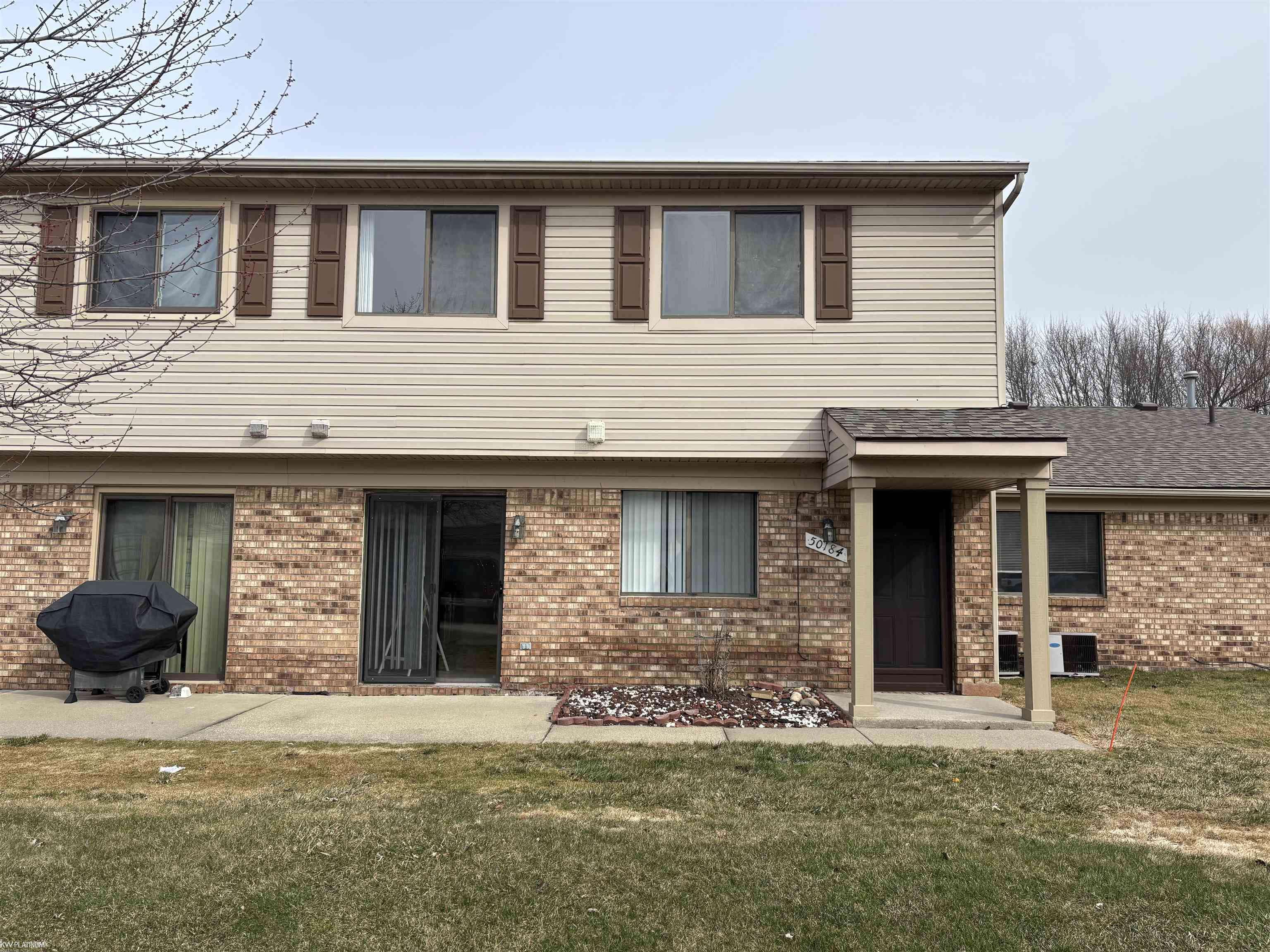 50184 N Horst CT, Chesterfield Twp, MI 48047