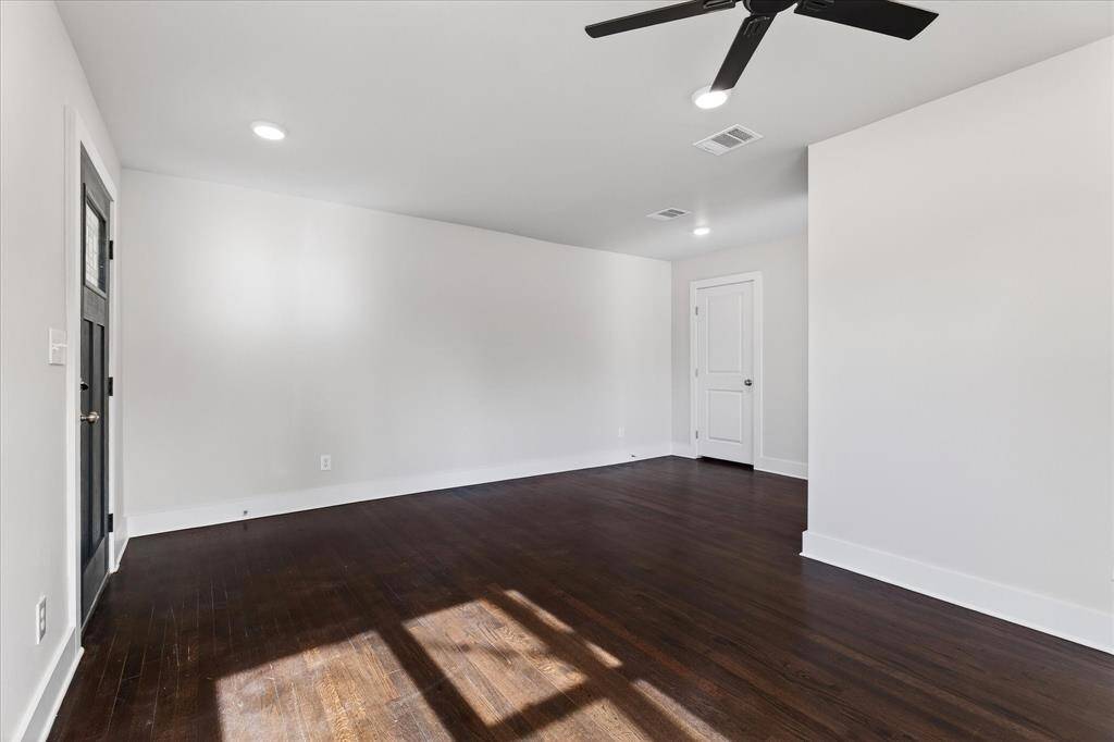 806 Denton, Denton, TX 76201