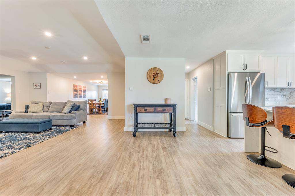 13220 Kerr Trail, Farmers Branch, TX 75244