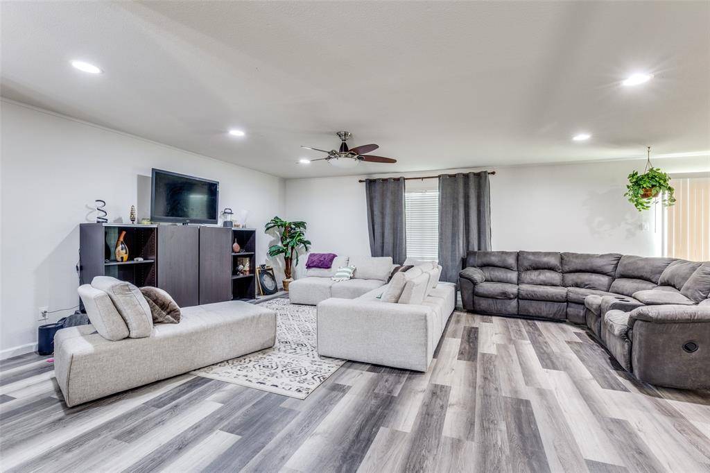 2180 Benning Way, Fort Worth, TX 76177