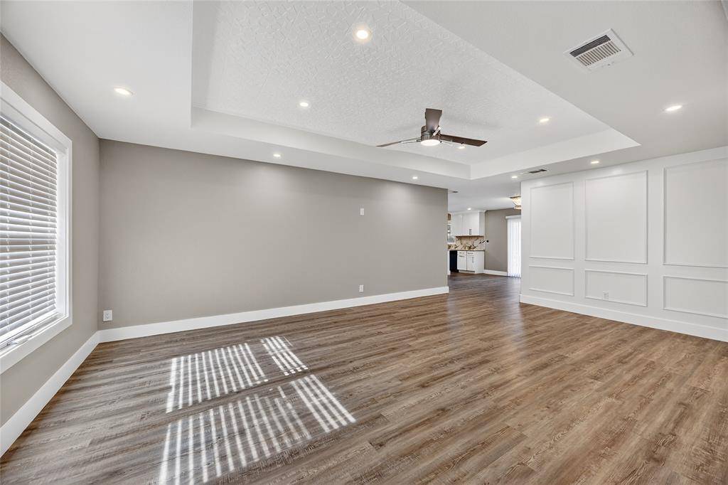 5511 Glen Forest Lane, Dallas, TX 75241