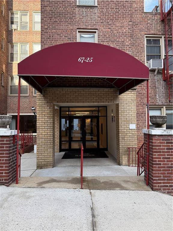 67-25 Clyde ST #7H, Forest Hills, NY 11375