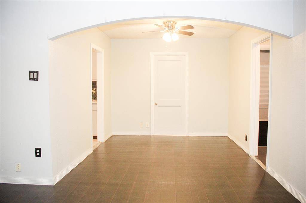 1318 S Ewing Avenue, Dallas, TX 75216