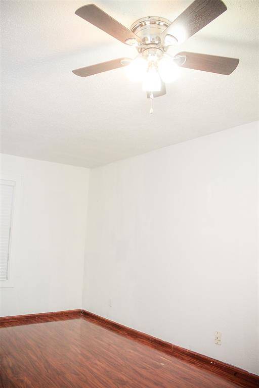 1318 S Ewing Avenue, Dallas, TX 75216