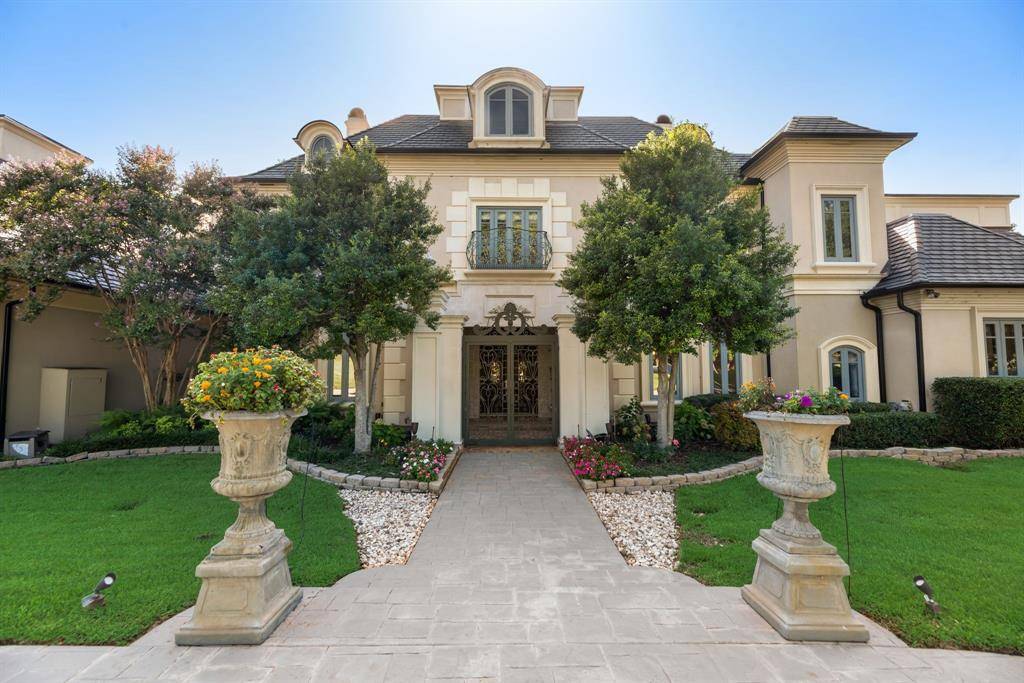 4505 Tour 18 Drive, Flower Mound, TX 75022