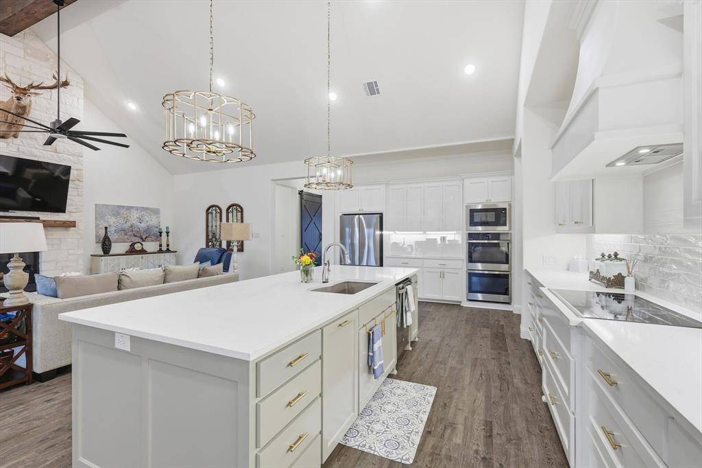 104 Craigmore Drive, Argyle, TX 76226