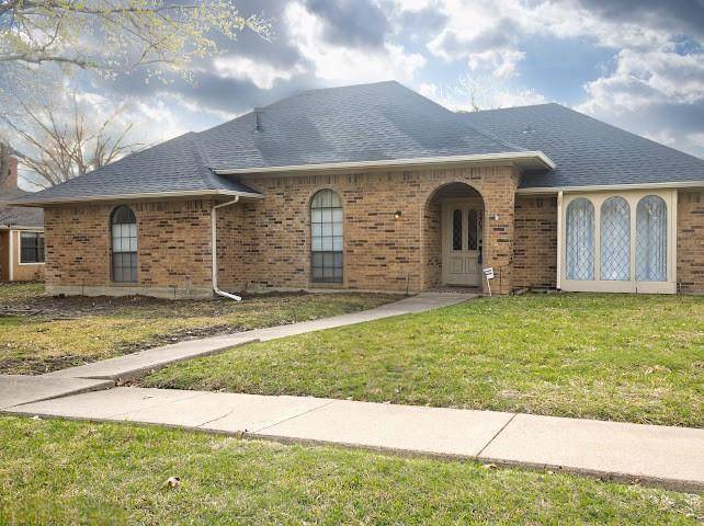 2405 Country Valley Road, Garland, TX 75041