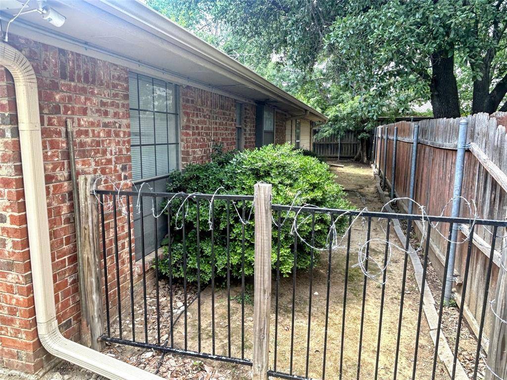 4905 Rippy Road, Flower Mound, TX 75028