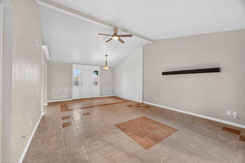 2423 Overbrook Drive, Arlington, TX 76014