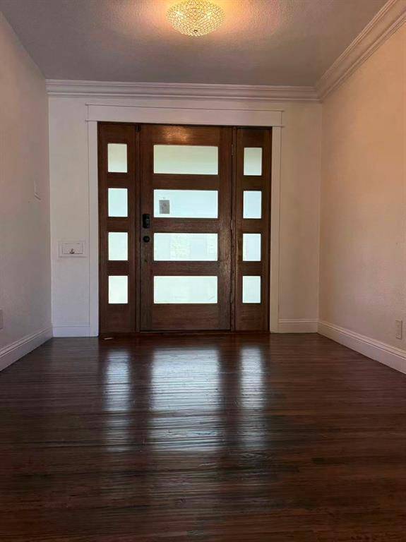 6121 Preston Haven Drive, Dallas, TX 75230