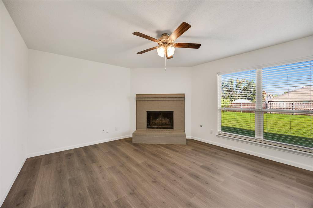 1541 Fairfield Drive, Forney, TX 75126