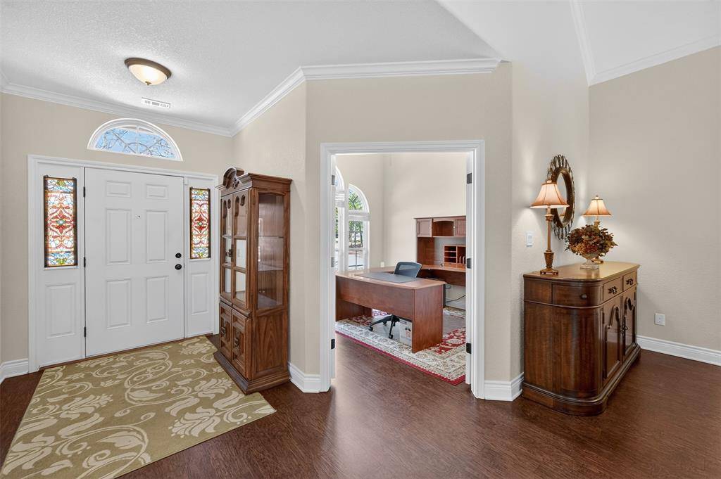 403 Arrowhead Point, Kerens, TX 75144