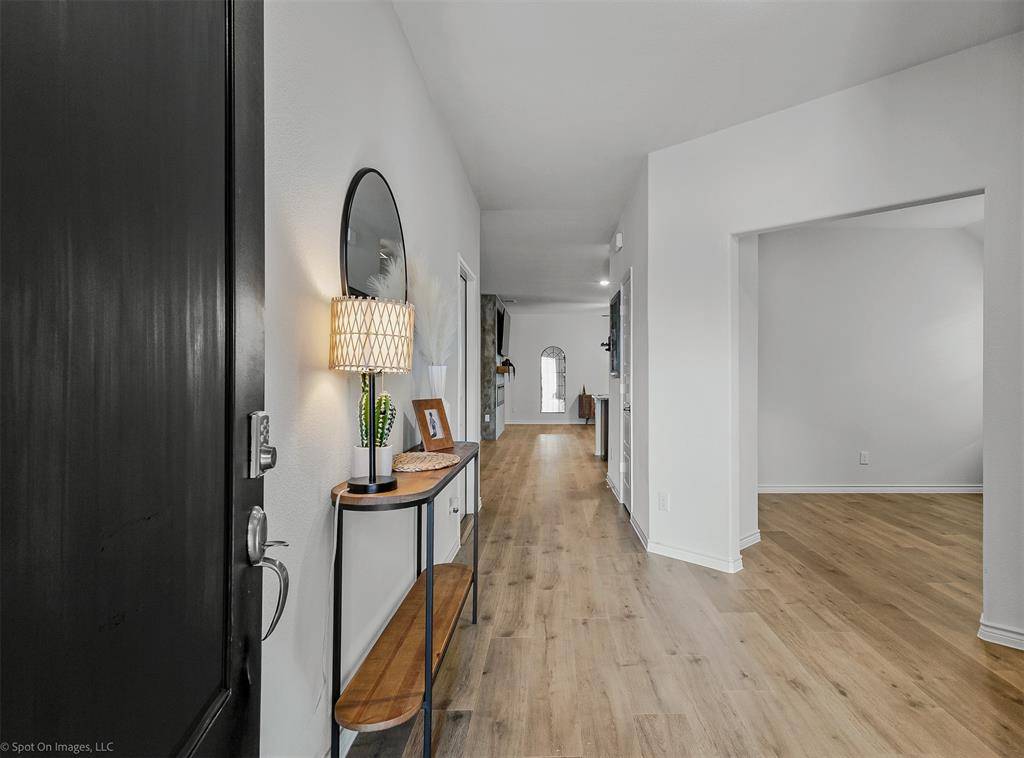 734 Fort Lane, Fate, TX 75189