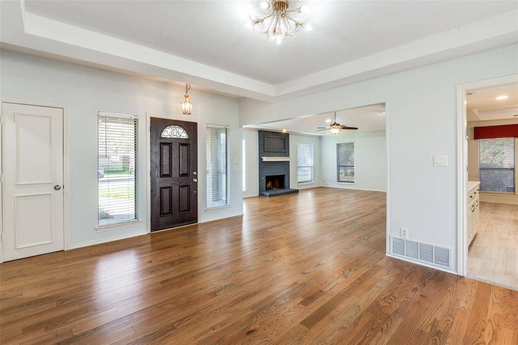 4223 Lawngate Drive, Dallas, TX 75287