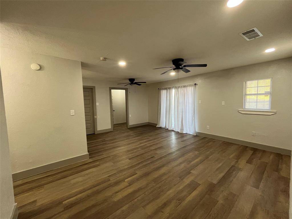 3982 Granite Hill Drive, Dallas, TX 75241